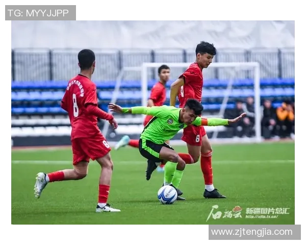 追逐足球明星的梦想与激情在绿茵场上的绽放与成长